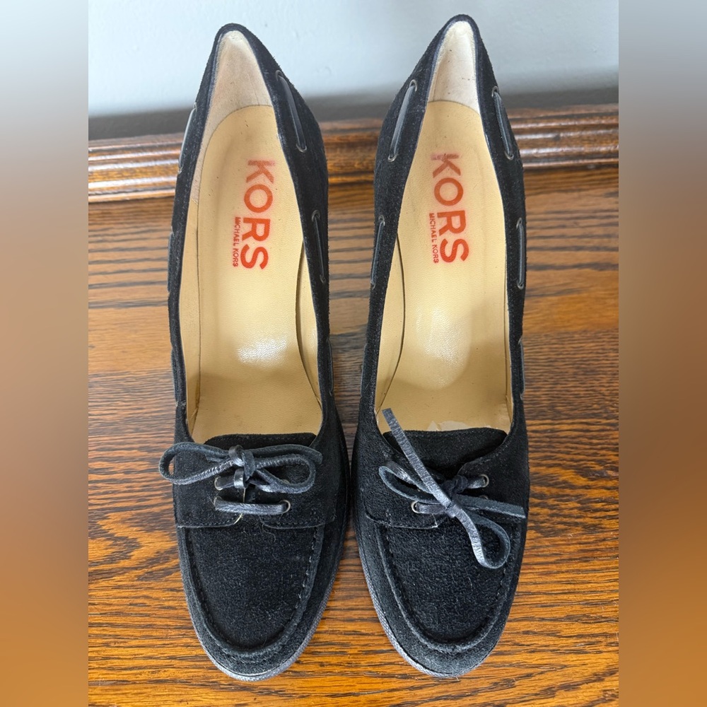 KORS Michael Kors Y2K Black Suede Penny Loafer Rubber Sole Pump Heels Size 10M - Picture 6 of 9